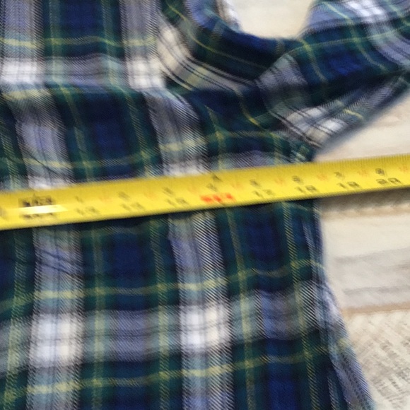 LL Bean Signature tartan plaid shirt. - Picture 5 of 6